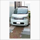 何とか
