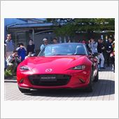 NDロードスター(目の前を走 ...