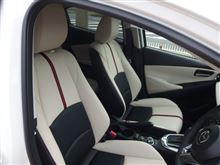 新型小型車探訪（MのDにて）♪