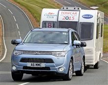 Mitsubishi Outlander PHEV Wins Judges’ Award for Innovation at Tow Car of The Year 2015 ： UK ・・・・