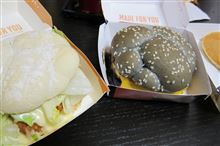 黒と白