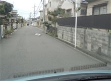 助手席に座る私。 助手席に座る私。
