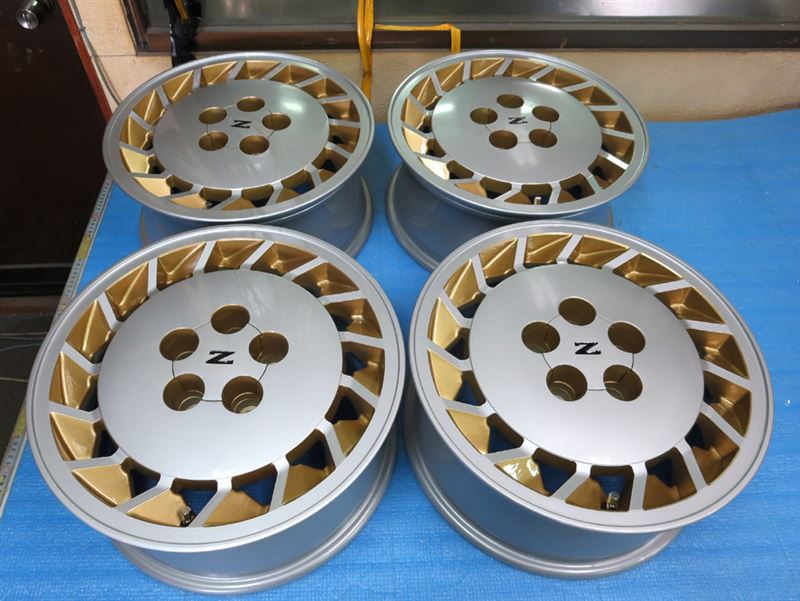 RZ250 フロントホイール パウダーコート - メルカリ - パーツ