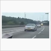 えぇー！逆走車？