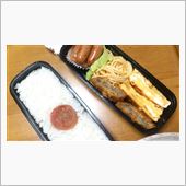 学校半ドン弁当？(￣０￣;