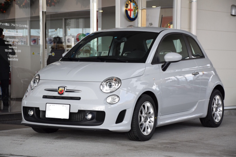 フィアット アバルト500 納車 ゆでこのブログ ー 人 ゚ ゚ 無性にドライブ みんカラ