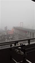 大晦日の冷たい雨。