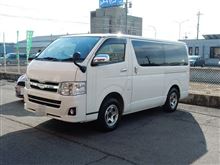 冬の準備完了...スタッドレスタイヤ　ハイエース200系　YH　SY01　195/80R15