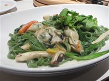 今日のディナーは、「ジョリーパスタ」広島産カキの京風クリーム～西京みそ仕立て～
