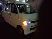 駅前に、オイラの仕事車が…