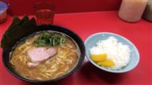 帰る途中に会社の先輩に拉致られた夜は・・・