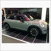 ＭＩＮＩ　５ＤＯＯＲ