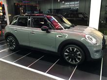 ＭＩＮＩ　５ＤＯＯＲ