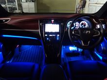 ハリアーハイブリッド　ＬＥＤ取付　東京都よりご来店＆ＣＲ－Ｚ　ヘッドライト取付
