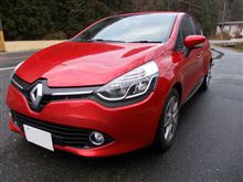 ルノー・ルーテシアのレンタカーに乗った 1 ルノー・ルーテシアのレンタカーに乗った 1