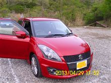 マイ　スイスポも　４月に初車検です。　