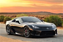 日本が世界に誇れる　スーパーカー　　　　　レクサスＬＦＡ 