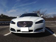 Arthur、New Jaguar XFに乗る！