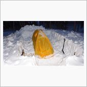 雪中野営の門をたたく