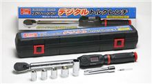 サーキット走行で、トルク管理と、エア圧管理
