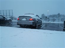 まさかの降雪