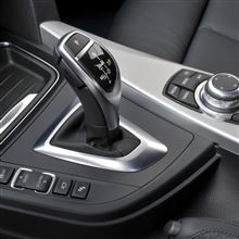 320dの納車前にBMWのお勉強 その4 取扱説明書 320dの納車前にBMWのお勉強 その4 取扱説明書