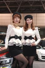TOKYO AUTO SALON 2015 佐伯みゆさん（左）結城れいささん（右） パート４