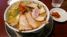 腰が痛いし、頭痛も少し