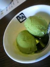 牛角の抹茶アイス