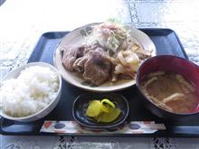 今日のランチは、「シーサイドゴルフ木更津」焼肉定食 700円