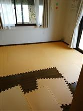 WAX掛けてマットを敷いて・・・