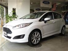 フィエスタ「Sport Premium」実車を前に思う フィエスタ「Sport Premium」実車を前に思う
