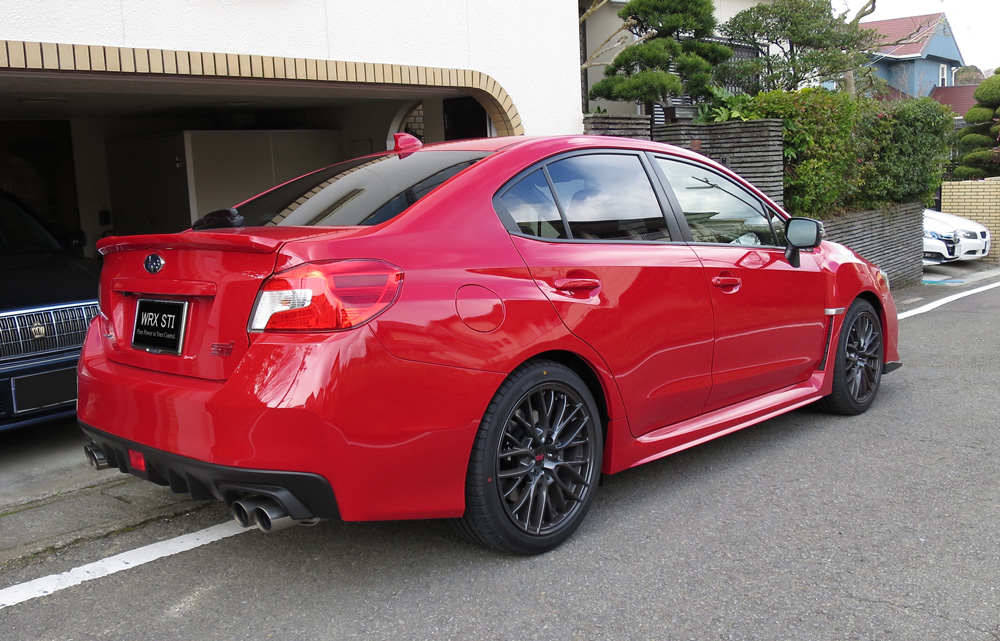 とにかく運転していて楽しいクルマです スバル Wrx Stiのクルマレビュー 白いbpと赤いvab 1sec みんカラ