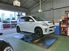 競技ベース車両、ダイハツ ブーンX4が入場
