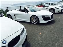 スーパーなお車に囲まれて(^^)