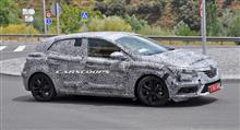 9/15 MEGANE4がアンヴェイル 9/15 MEGANE4がアンヴェイル