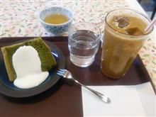 抹茶のシフォンケーキ