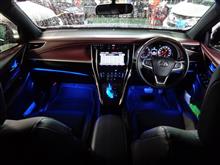 ハリアー６０系　車内ＬＥＤ沢山施工