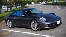 MRのBoxster GTSから見たRRの911 Carrera S