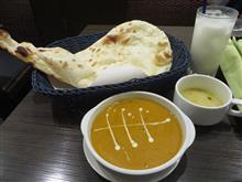 今日のランチは、「THE SPICE」バターチキンカレーセット 900円
