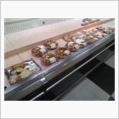 弁当も冷めるからな～