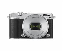 ニコンJ5が欲しい
