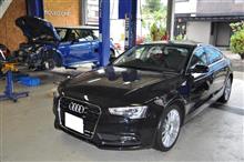 Audi A5 スポーツバック バックカメラ取り付け Audi A5 スポーツバック バックカメラ取り付け