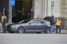 ヒュンダイ・ジェネシスG90が目撃される。意外とカッコイイかも