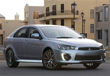 以前 作成 した カーコラ が 実車 で 登場 !?