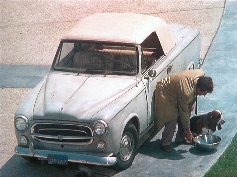 「コロンボ 車 プジョー」の画像検索結果