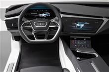 アウディもCESで自動運転技術の一端を公開。各種センサーで情報表示も