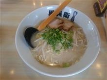 今日のランチはラーメンでした。