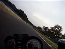 パラレルツインのサウンドが気持いい動画(初期型RZ250) 