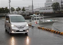 雨音がする